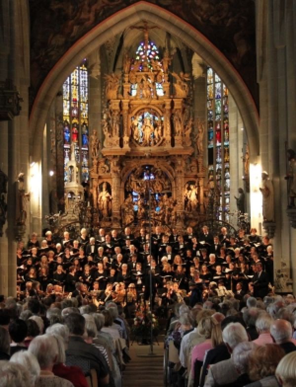 50 Jahre Kammerchor und Münsterkonzerte: Festkonzert auf höchstem Niveau